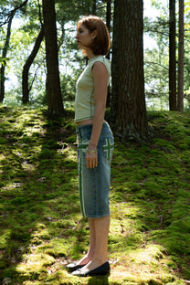 leaf drop shoulder tank top with alloy emblem