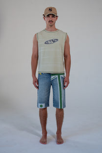 leaf finished cutoff tank top with alloy emblem
