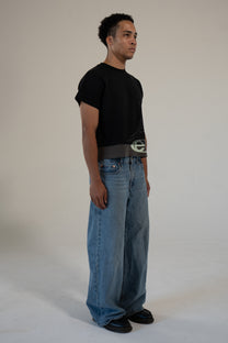 carbon strata cotton tee with rhinestones and leaf emblem
