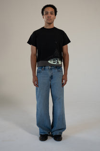carbon strata cotton tee with rhinestones and leaf emblem